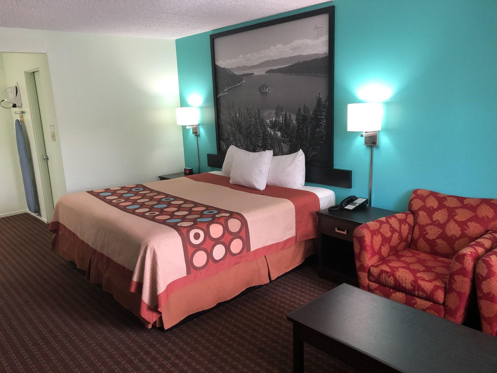 Super 8 By Wyndham Yreka Hotel Luaran gambar