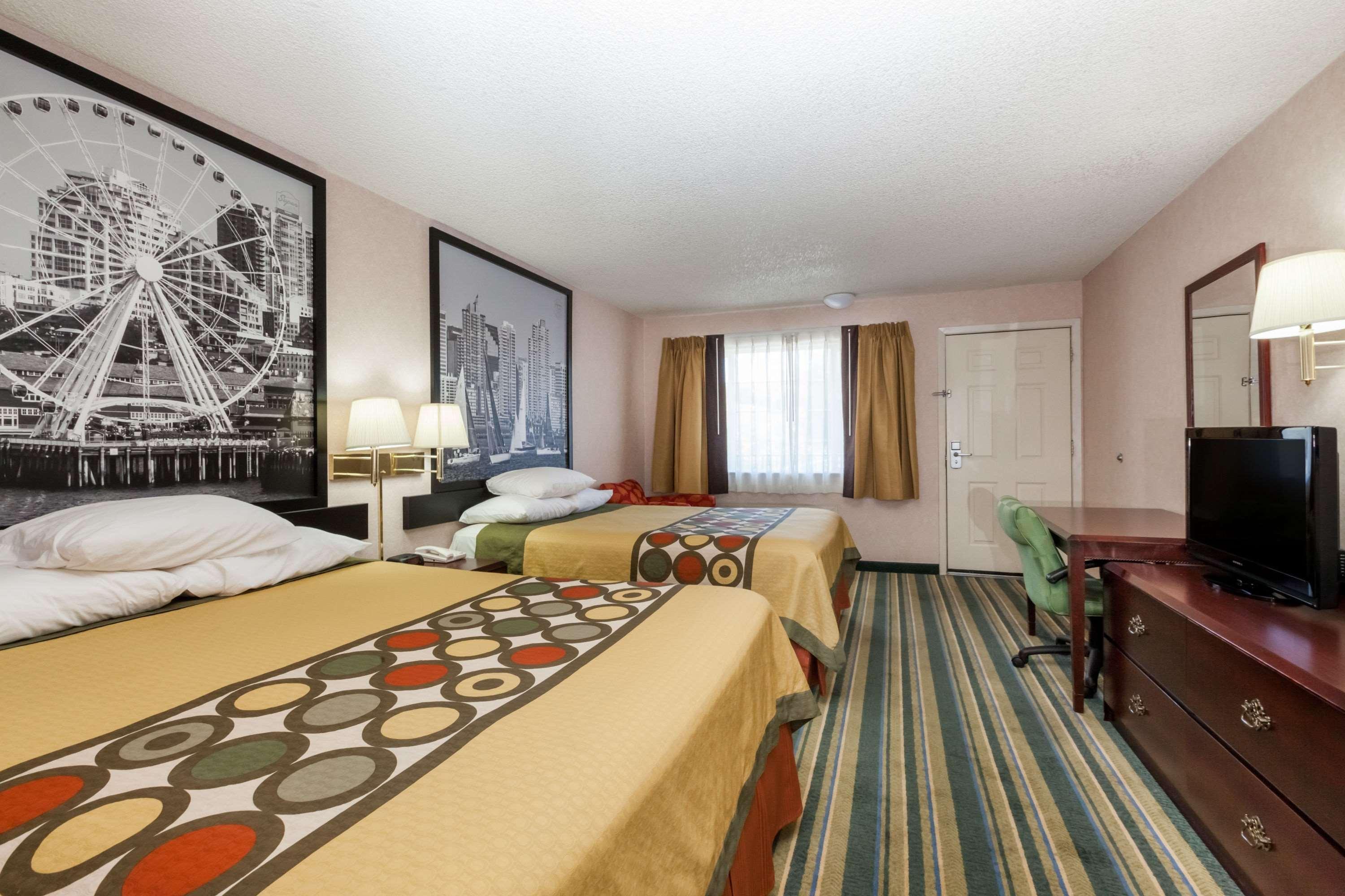 Super 8 By Wyndham Yreka Hotel Luaran gambar